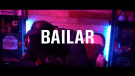 LATENIGHTJIGGY – Bailar (Official Video)