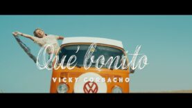 Vicky Corbacho – Qué Bonito (Bachata) | Videoclip Oficial
