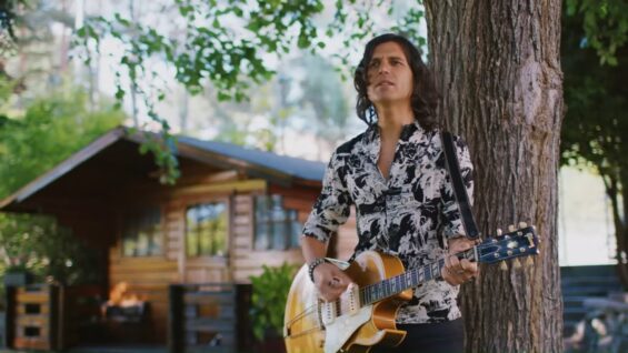 Rulo y La Contrabanda – Todavía ft. Álvaro Urquijo (Videoclip Oficial)