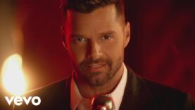 Ricky Martin – Adiós (Spanish/French) (Official Music Video)